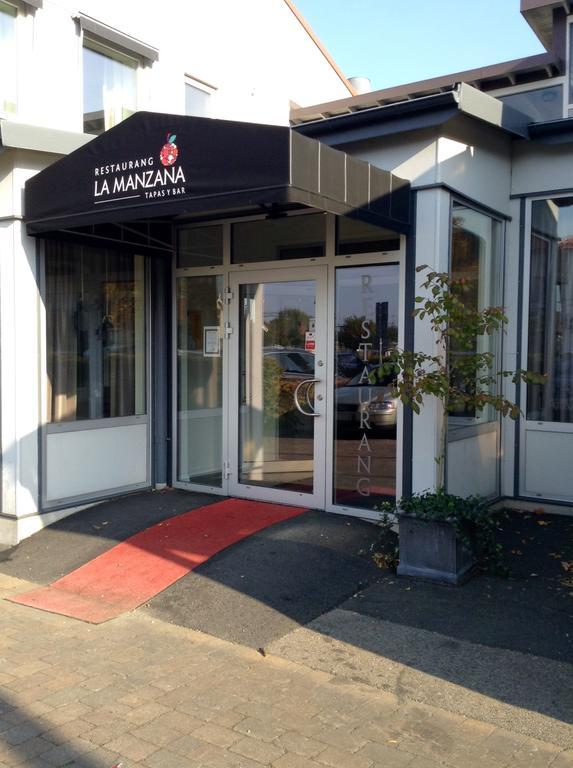 Herrljunga Hotell Exterior foto
