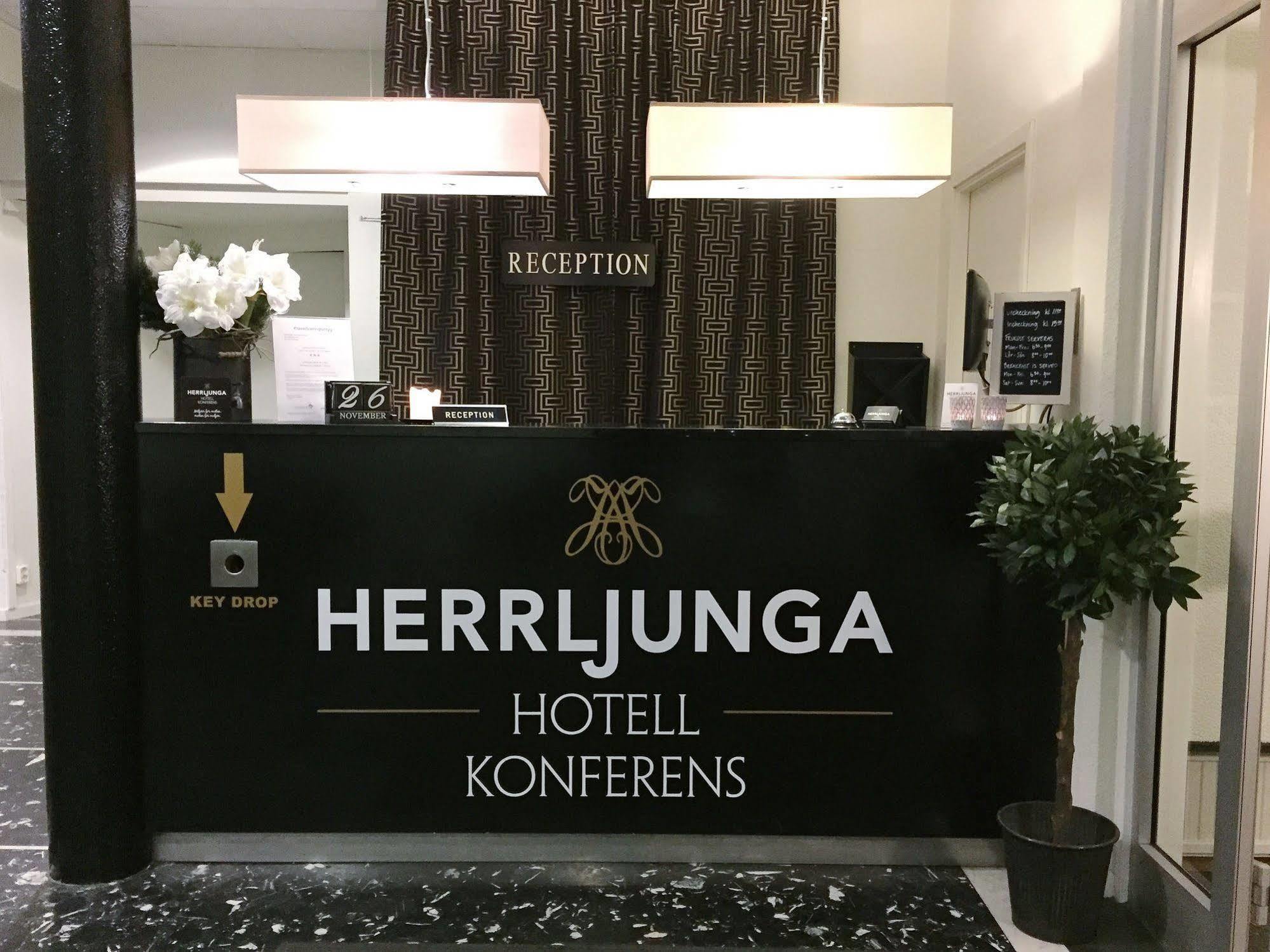 Herrljunga Hotell Exterior foto