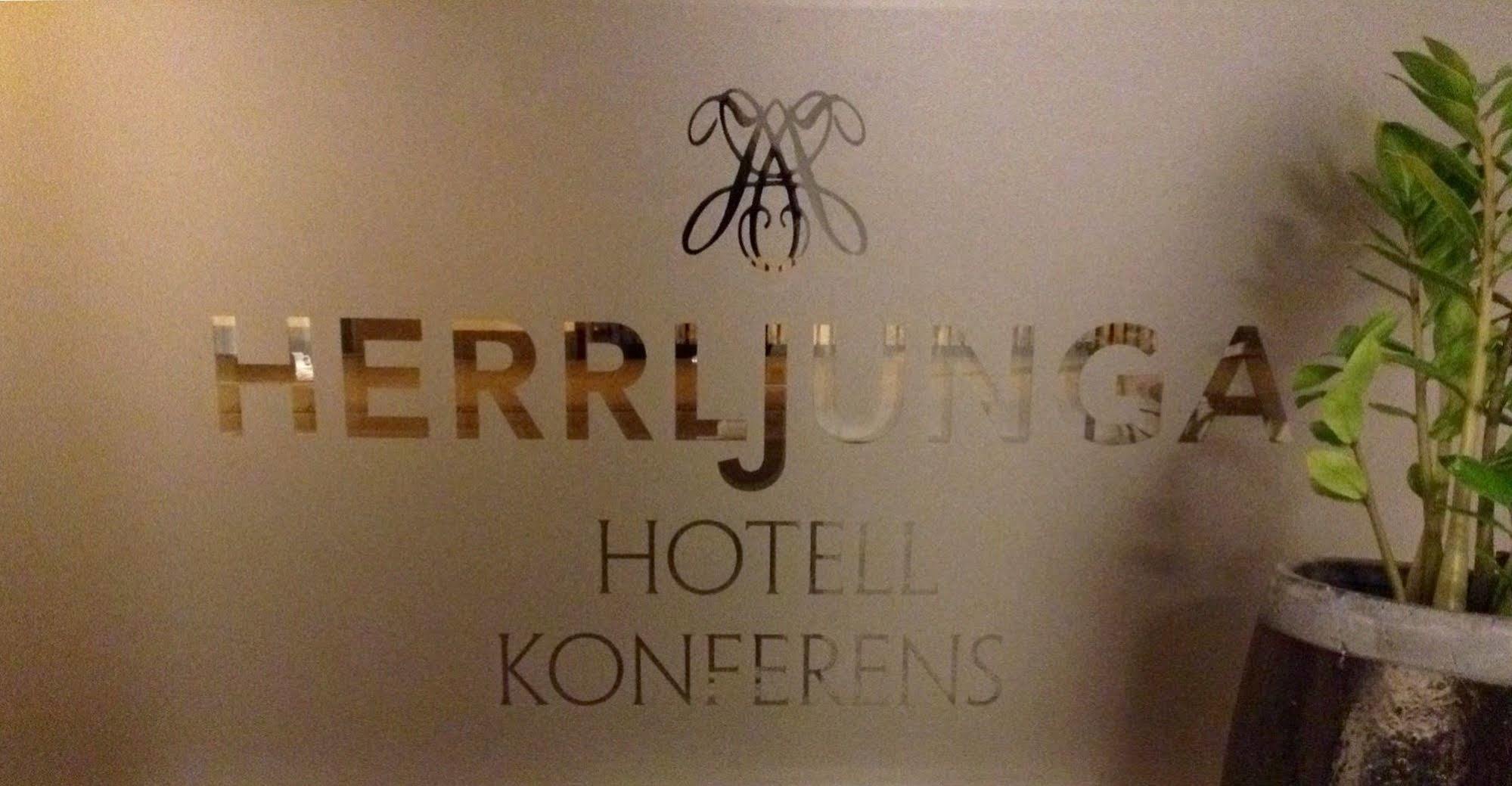 Herrljunga Hotell Exterior foto